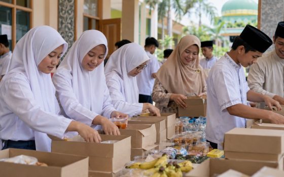 Ramadan Menjadi Momentum Menguatkan Budaya Berbagi di Lingkungan Sekolah